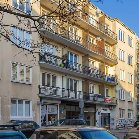 Modern Remote Work In The Centre By Renters Warszawa