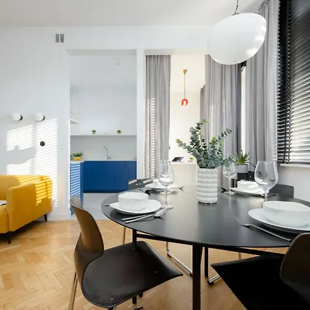 Modern Remote Work In The Centre By Renters * Varsovia